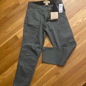 Democracy Green Chino Ab Technology